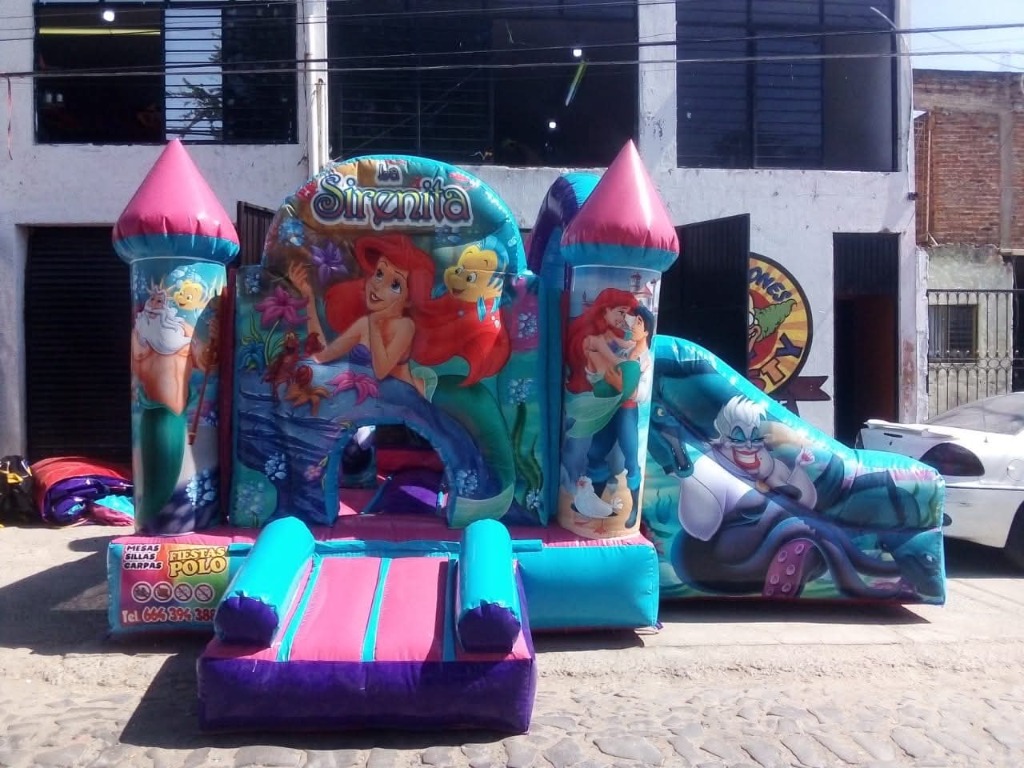 Renta de brincolín castillo inflable La Sirenita con resbaladilla en Tijuana - Fiestas Polo
